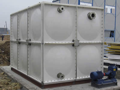 建水玻璃钢保温水箱